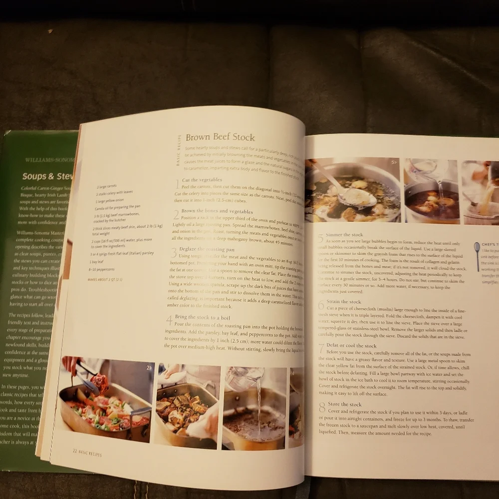 Soups & Stews made‎ easy w/step-by-step photographs Williams-Sonoma Hardback